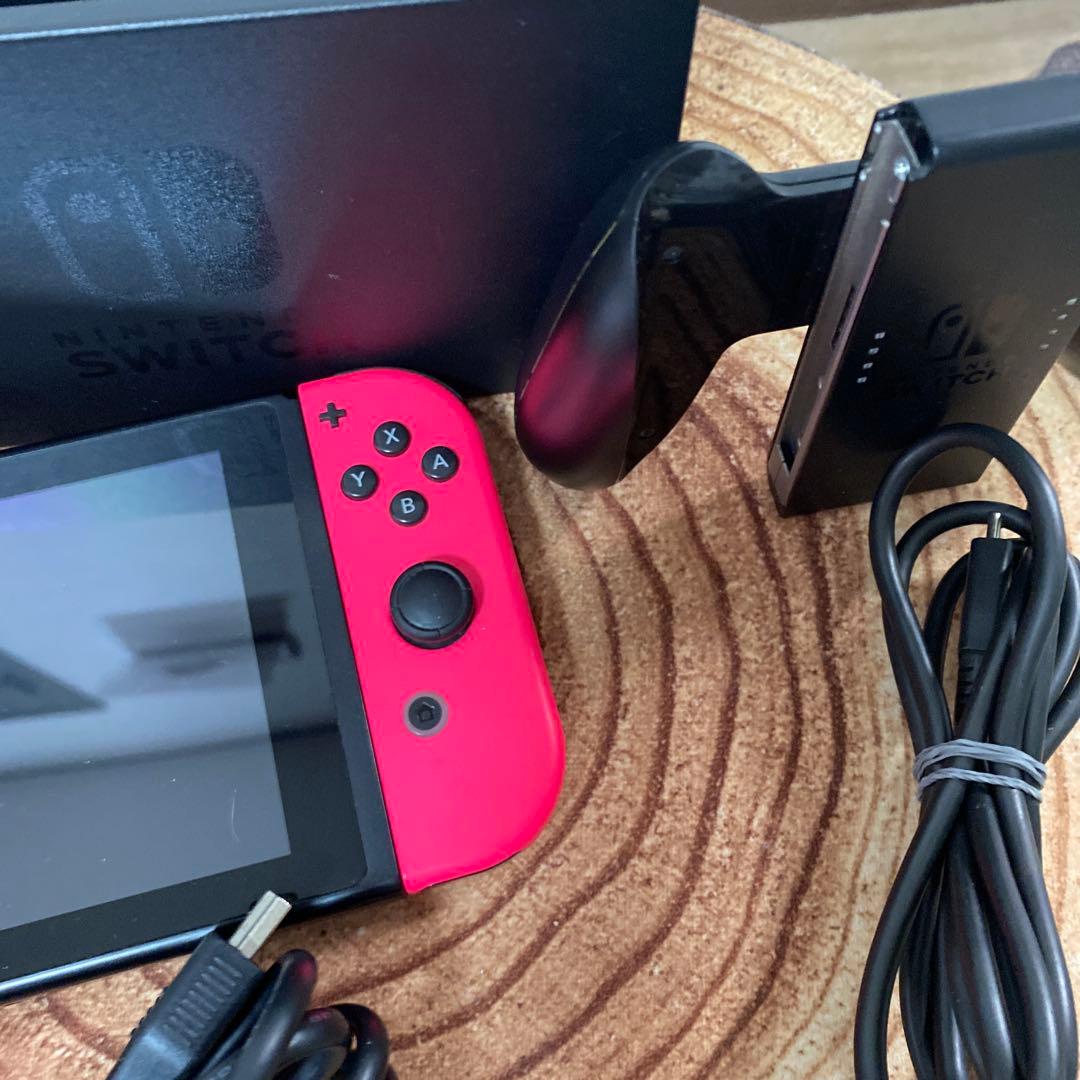 Nintendo Switch ニンテンドースイッチ本体　PPL/PNK箱無し