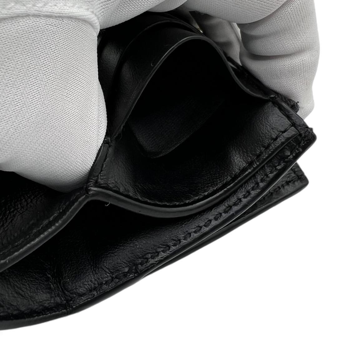 こんけー　BOTTEGA VENETA　黒　カセット レザー三つ折り財布