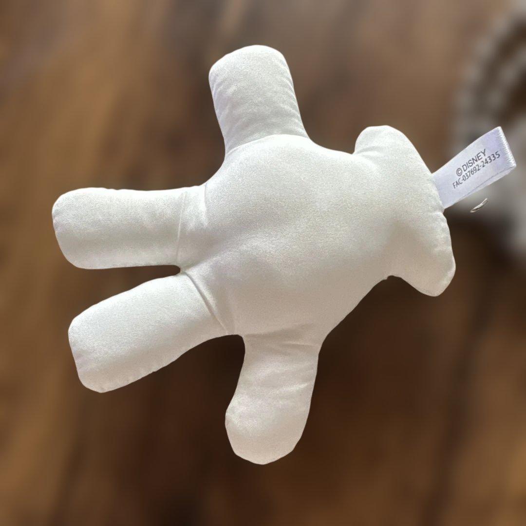 新品ディズニー購入 ミッキーマウス オープンワーク チャーム　【人気完売レア】