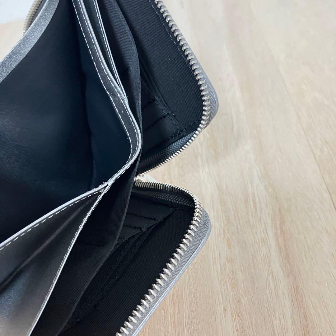 新品未使用✨ヒロコハヤシ✨カテーナ✨ファスナー式✨二つ折り財布✨シルバー