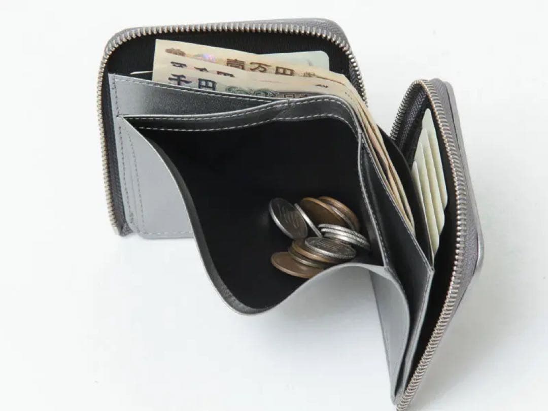 新品未使用✨ヒロコハヤシ✨カテーナ✨ファスナー式✨二つ折り財布✨シルバー