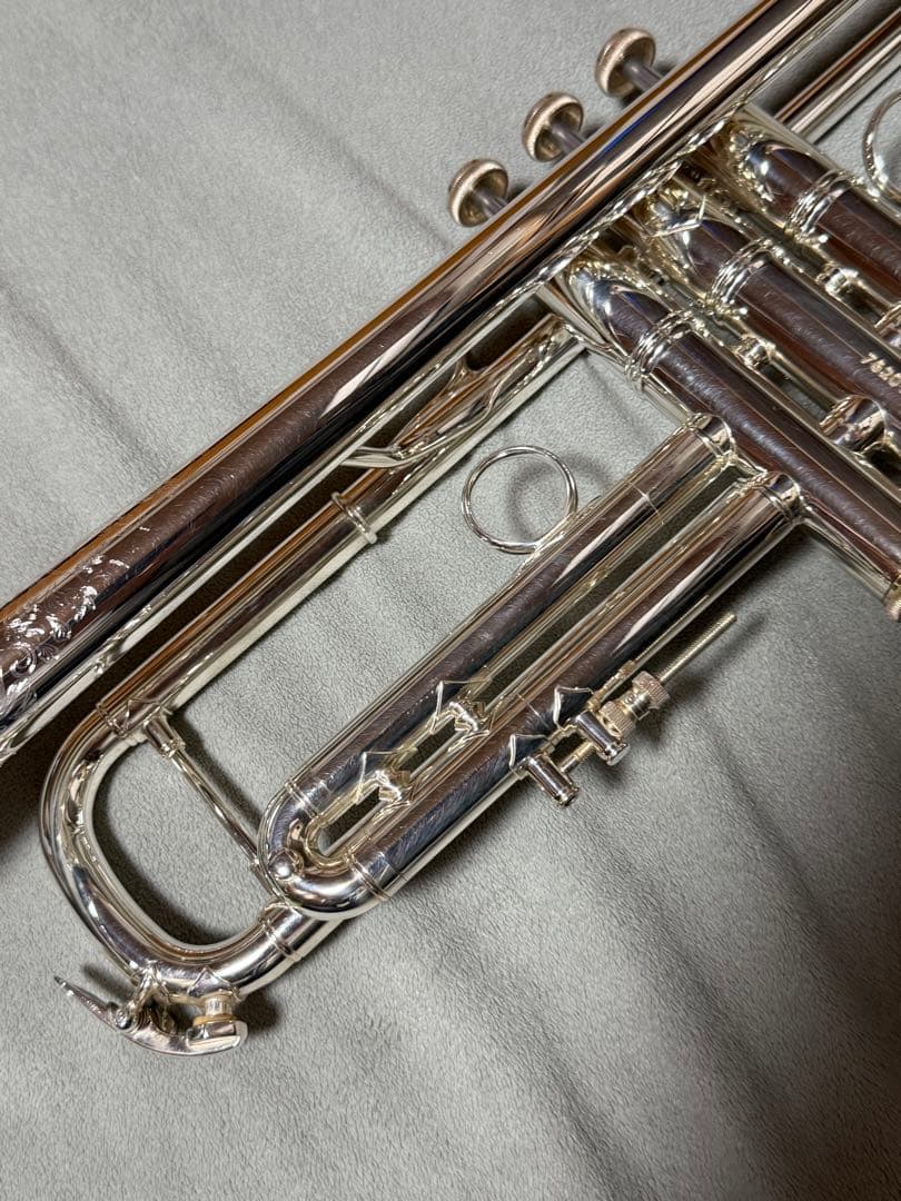 【極上品】V.Bach B♭トランペット LR190S 43B