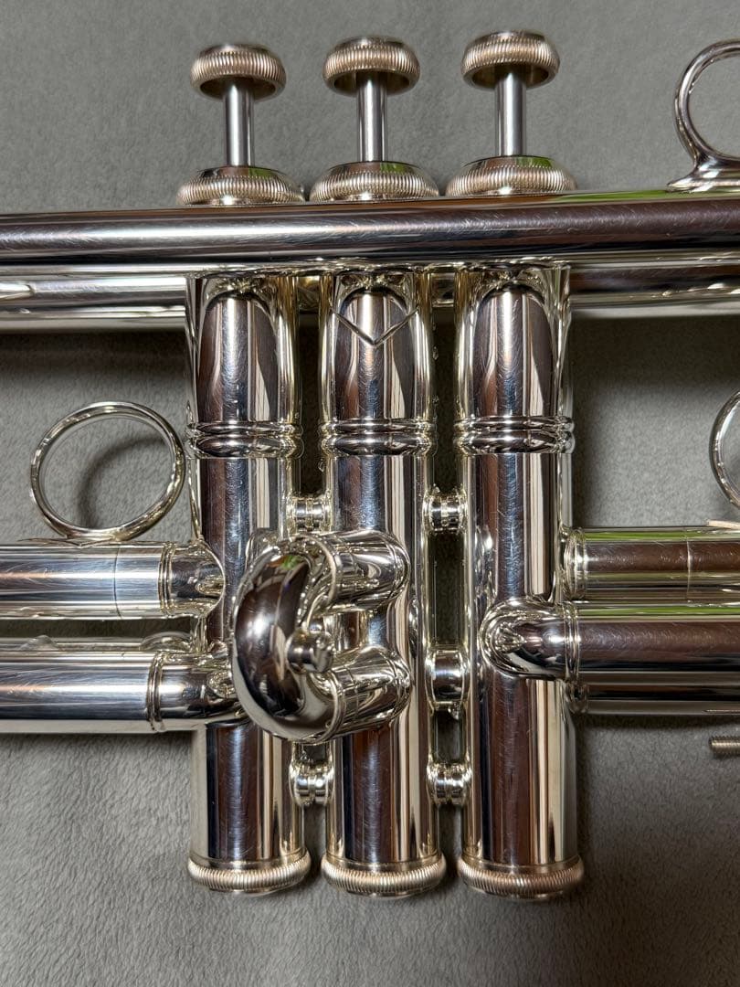【極上品】V.Bach B♭トランペット LR190S 43B