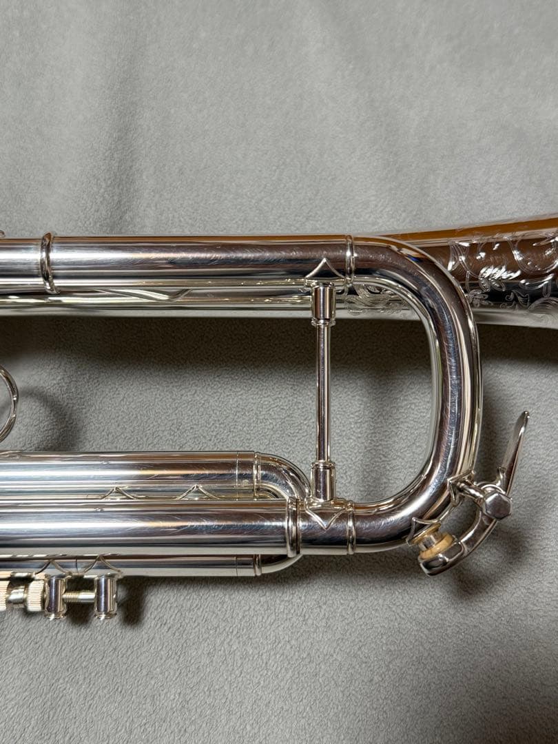 【極上品】V.Bach B♭トランペット LR190S 43B