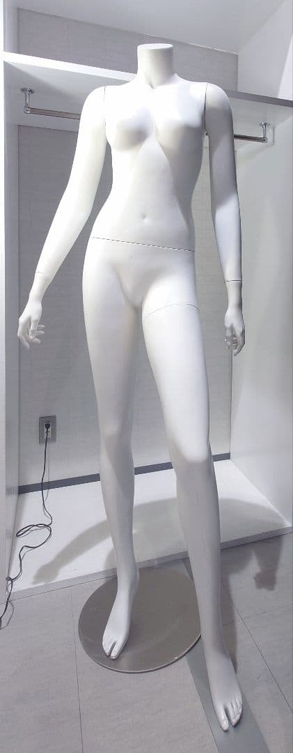 【送料込み】リアルマネキン　トルソー　レディース　婦人　9号