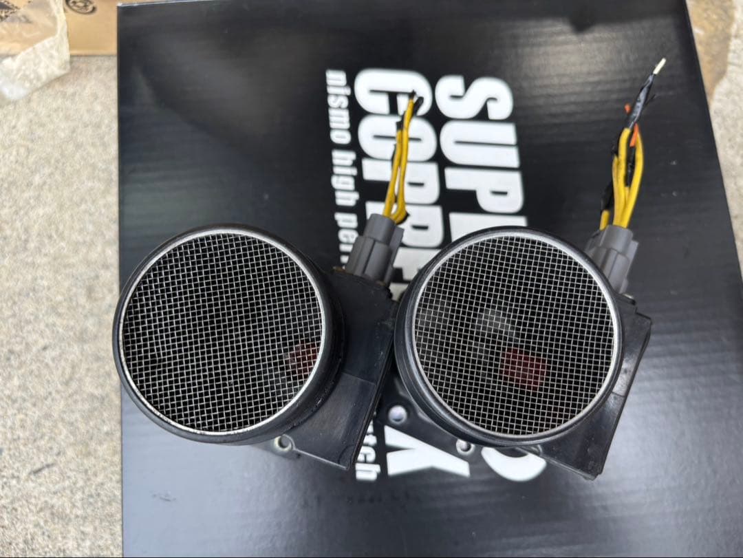 BNR34より純正エアフロセット、ほぼ新品カプラー付き