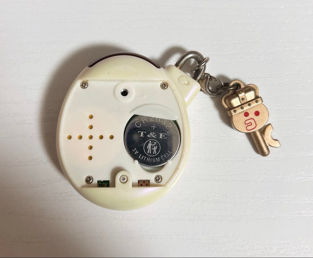 【動作確認済】夢のロイヤルふぁみりーたまごっちプラス ロイヤルローズストラップ付