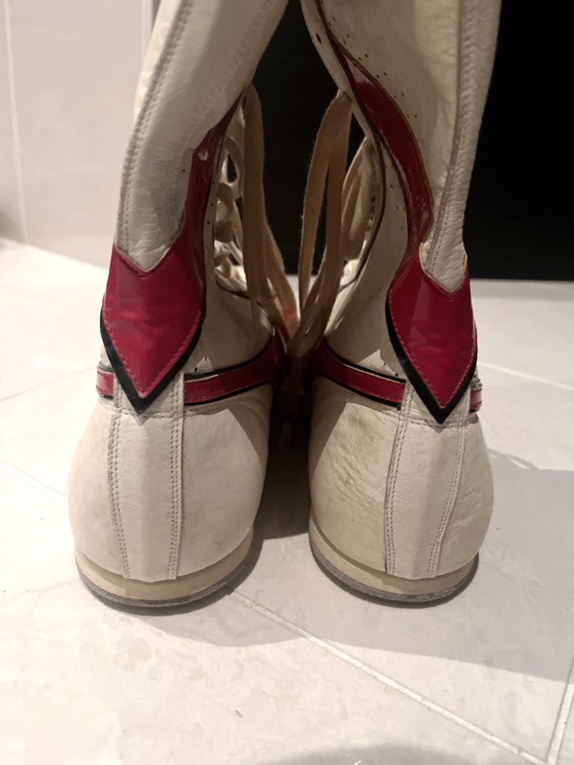 MIZUNO ミズノボクシングシューズ ホワイト　レッド