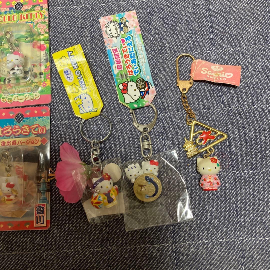 専用　　 ハローキティ ストラップ 37個　チャーム19 個　キーホルダー3個