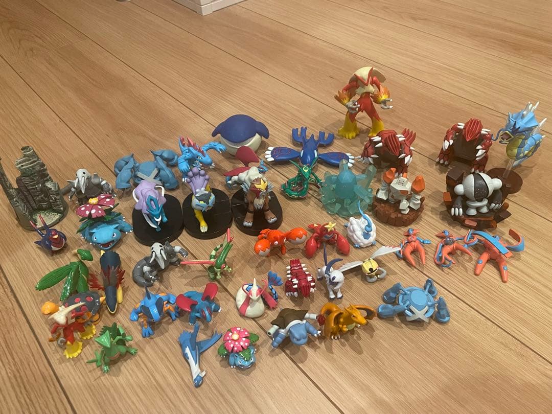 ポケットモンスター　ポケモン　フィギュア　43体セット