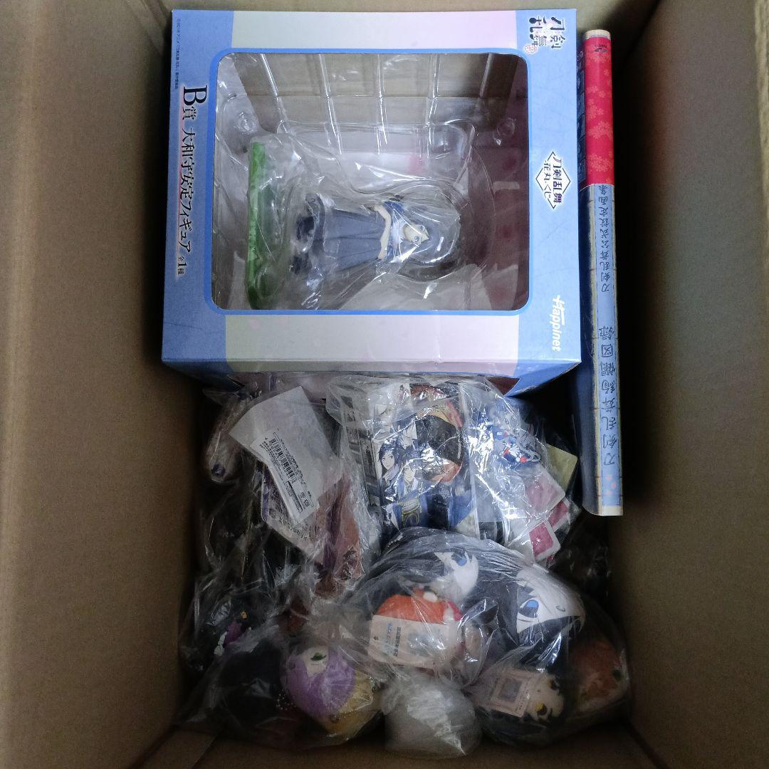 刀剣乱舞グッズ 120サイズ段ボール 250点以上 まとめ売り