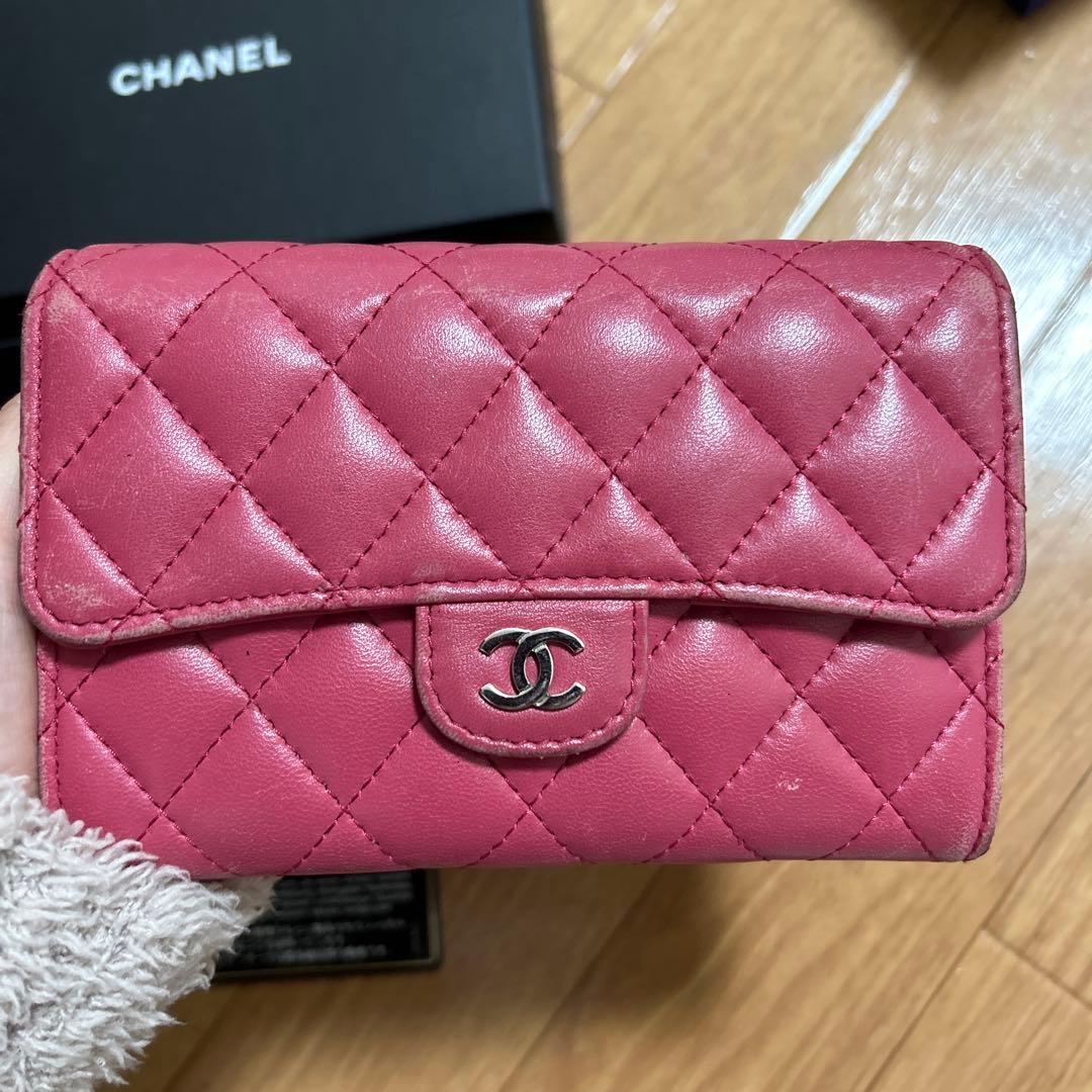 CHANEL キルティング 2つ折り財布 ピンク