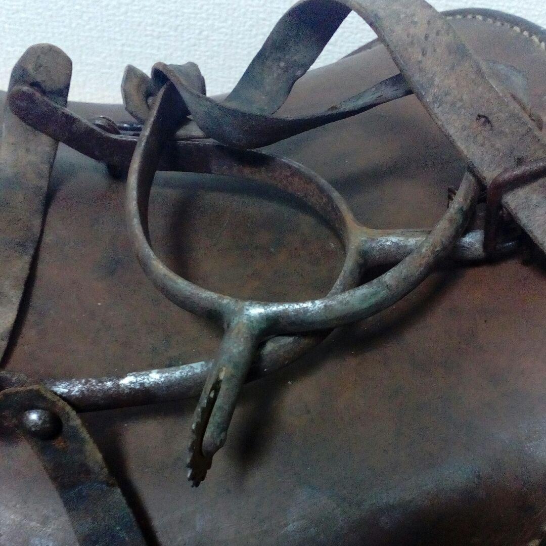 旧日本陸軍将校軍馬用鞍戦前後時代レザーアンティーク６３センチ馬具当時物