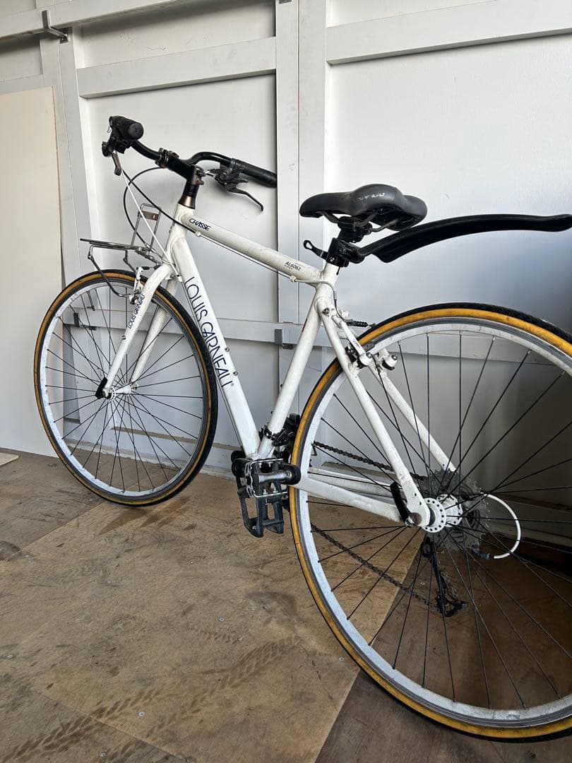 LOUIS GARNEAU クロスバイク ホワイト 18段変速
