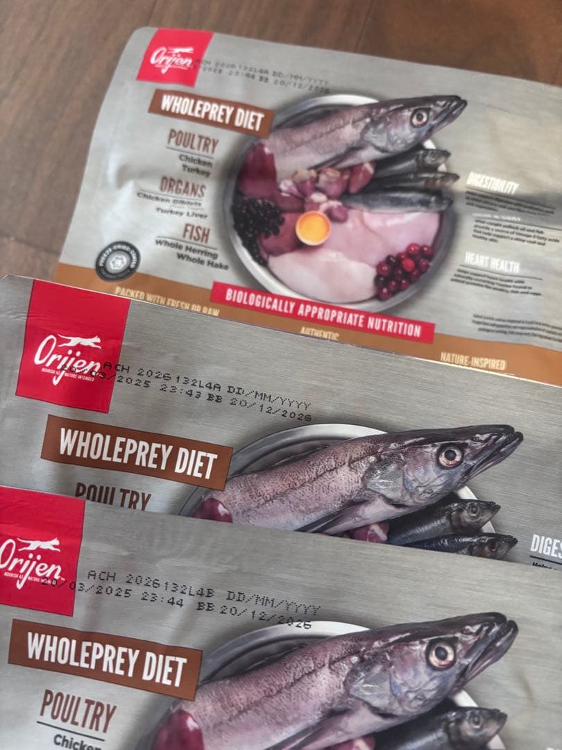 カナダ産 オリジン オリジナルキャット 1.8kg（3袋）