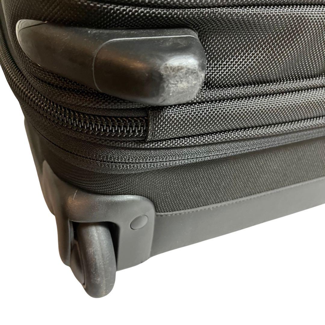 TUMI ビジネスキャリー 2輪キャリーバッグ PCスリーブ・ポーチ付属