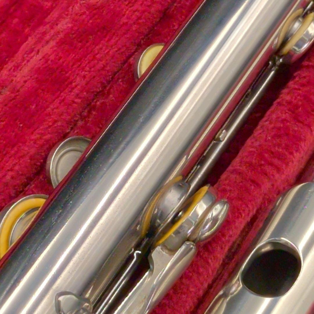 ニッカン 調整済　YFL-211 　フルート 本体 ケース付き