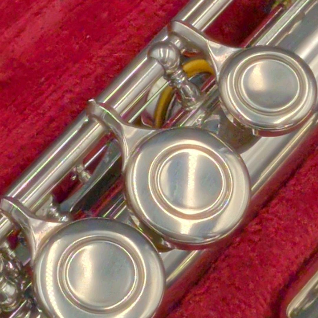 ニッカン 調整済　YFL-211 　フルート 本体 ケース付き