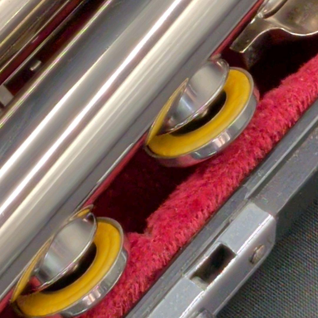 ニッカン 調整済　YFL-211 　フルート 本体 ケース付き