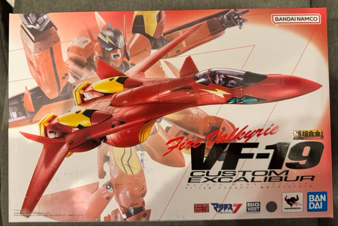新品未開封品　DX超合金 VF-19改 エクスカリバー 熱気バサラスペシャル