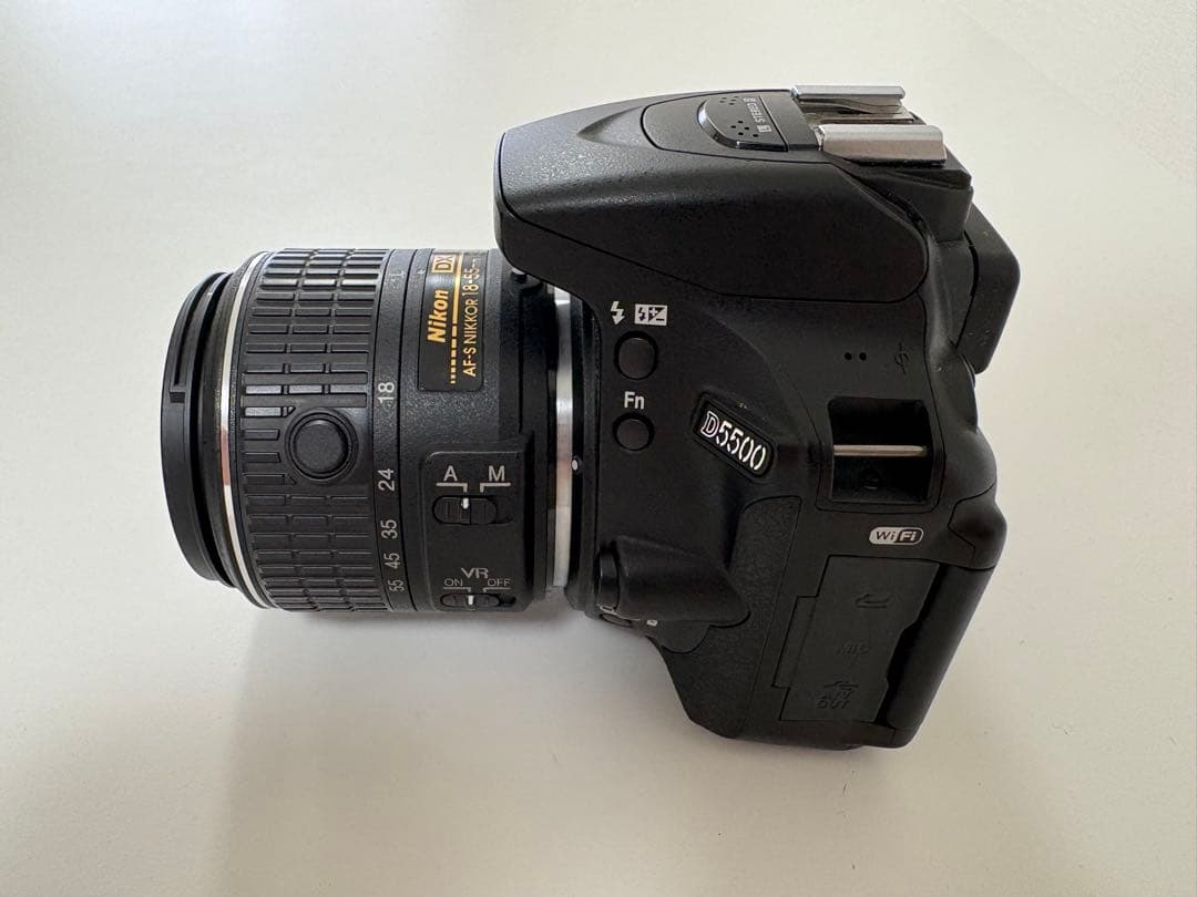 Nikon D5500 デジタル一眼レフカメラ ダブルズームキット
