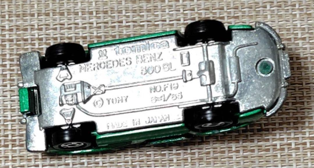 トミカ青箱F19 メルセデスベンツ300 SL 小田急特注 日本製 当時物 希少