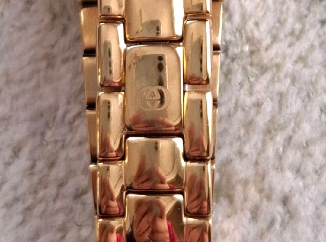 GUCCI　ダイヤ　レディース時計