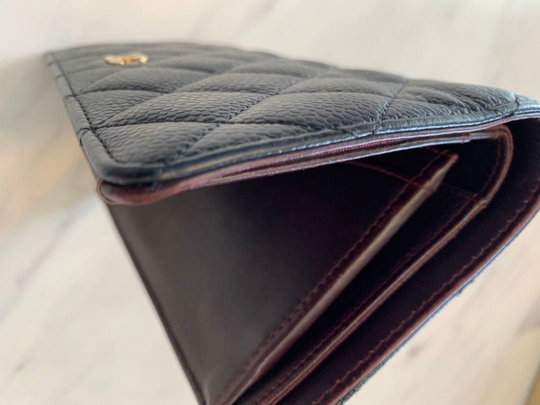 【Paper】 CHANEL キャビアスキン2つ折り長財布／美品