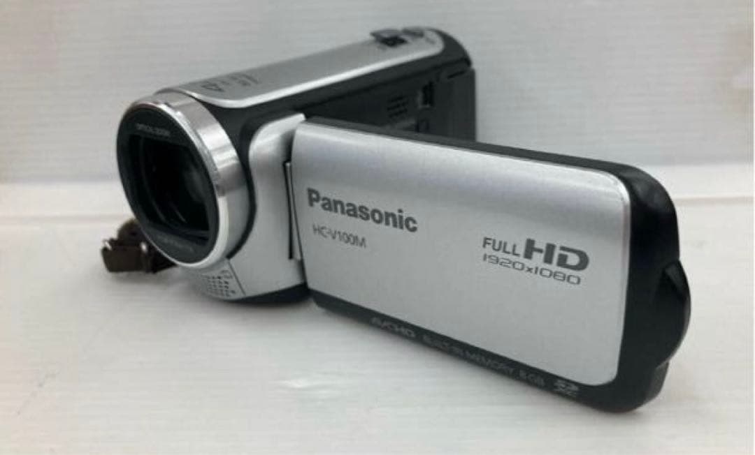 HC-V100M　光学ズーム34倍　内蔵メモリー8GB　バッテリー　充電器付き