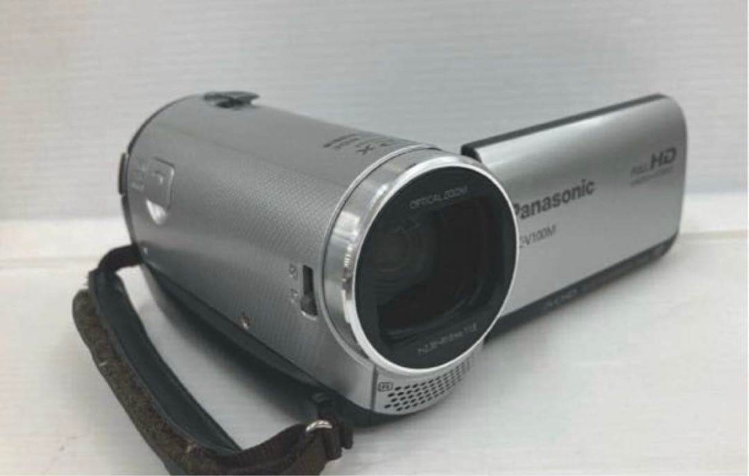 HC-V100M　光学ズーム34倍　内蔵メモリー8GB　バッテリー　充電器付き