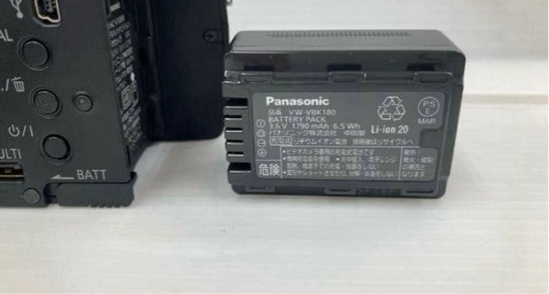 HC-V100M　光学ズーム34倍　内蔵メモリー8GB　バッテリー　充電器付き