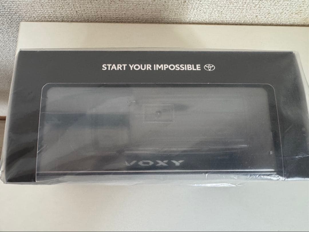 【非売品】ヴォクシー カラーサンプル ミニカー マッシブグレー