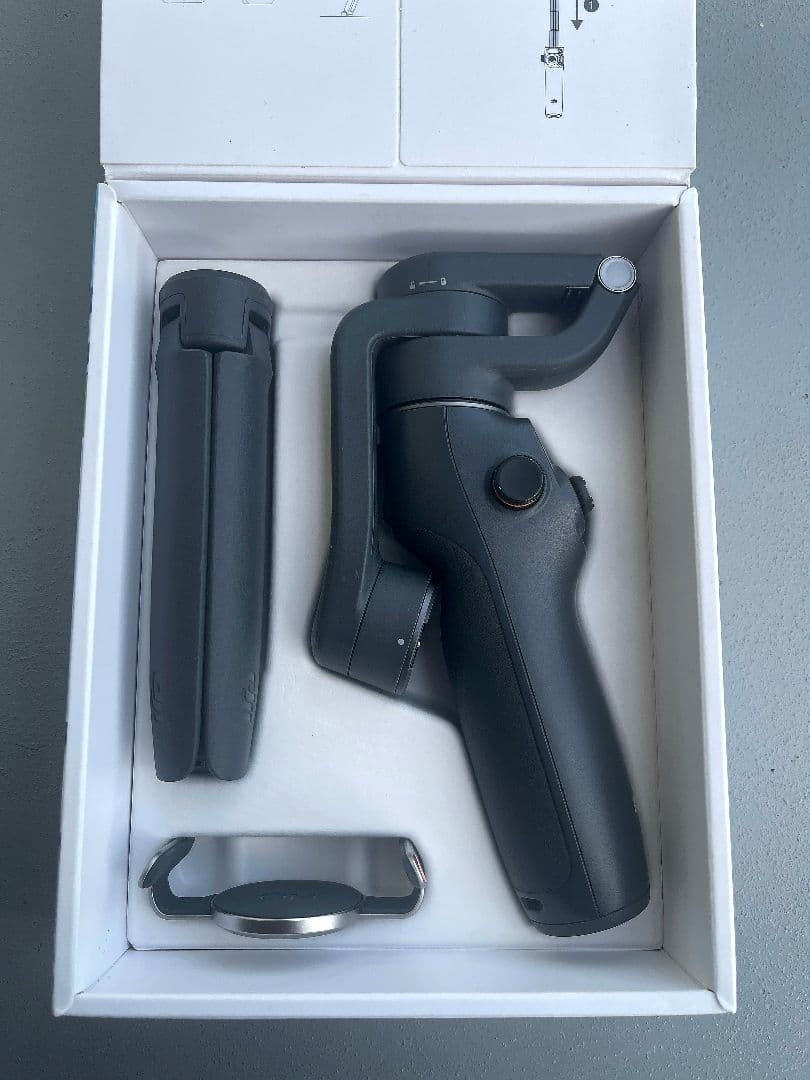 DJI Osmo Mobile 6 スマホスタビライザー