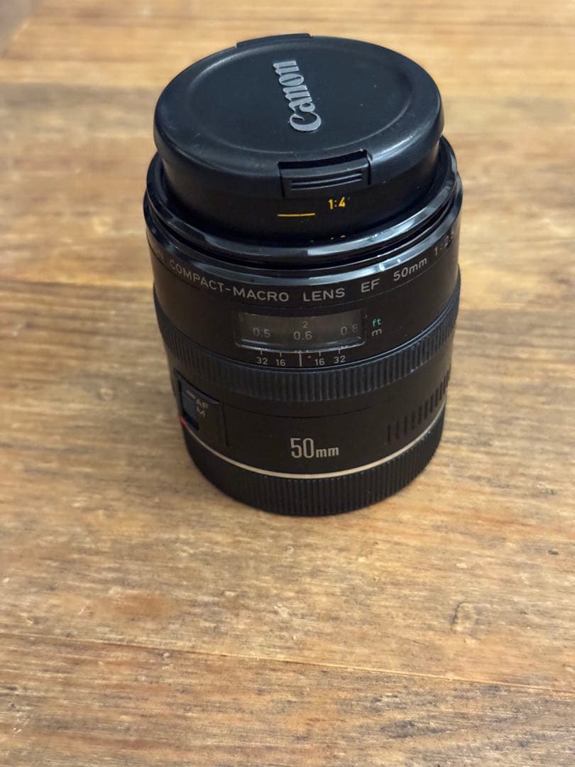 キヤノン EF 50 mm f / 2.5コンパクトマクロレンズ