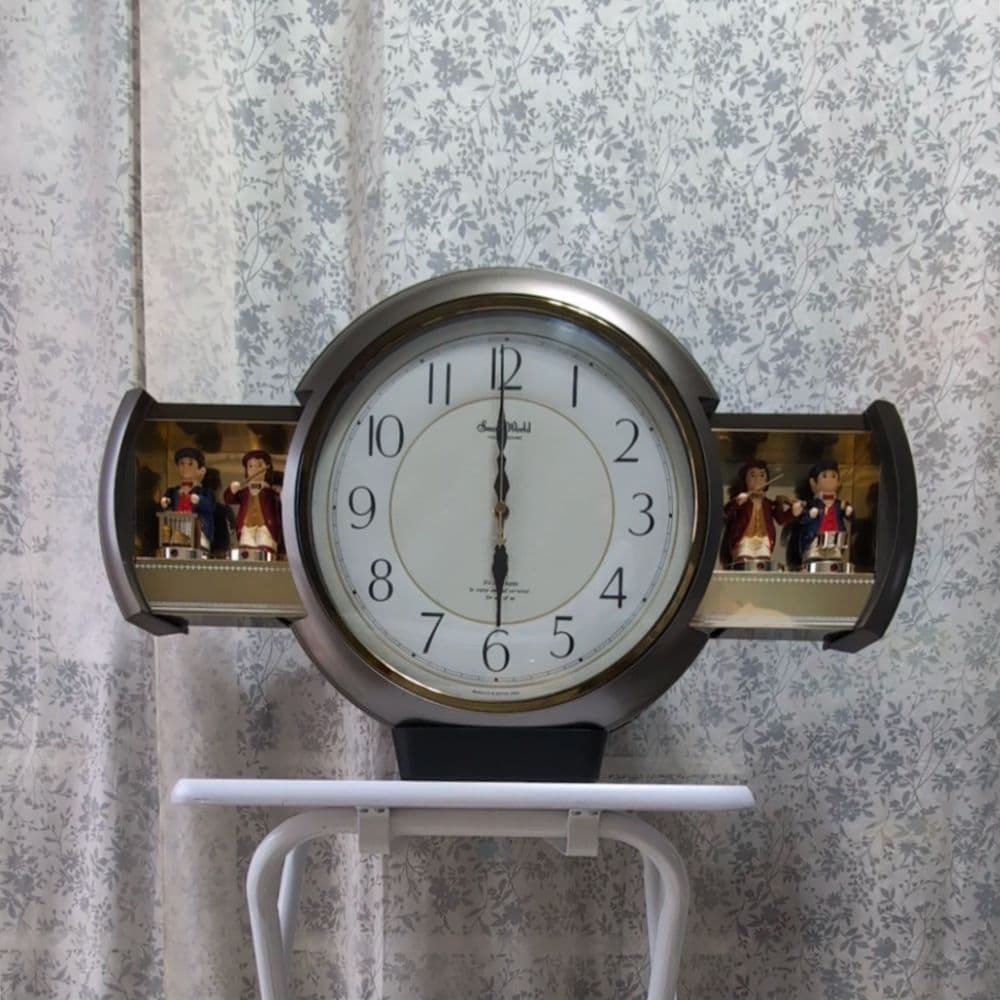 【マリリン】スモールワールド　音楽隊　掛時計　リズム時計　からくり時計