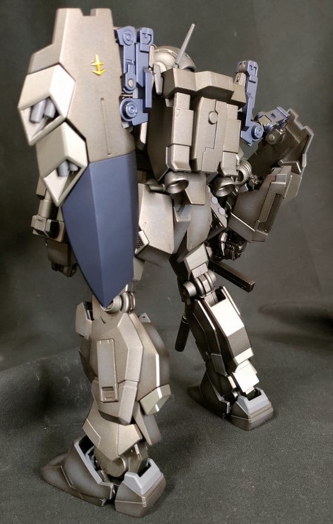 ガンプラ 塗装済完成品 MG 1/100 ジェスタ