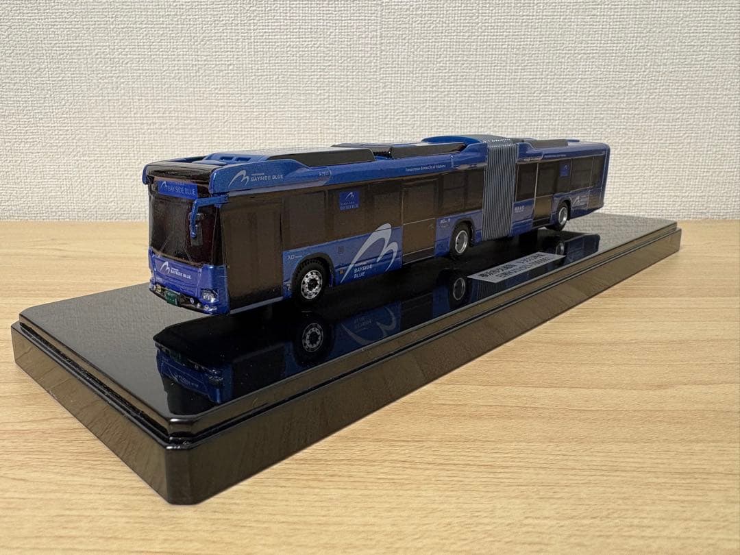 横浜市営バス　ベイサイドブルー　模型