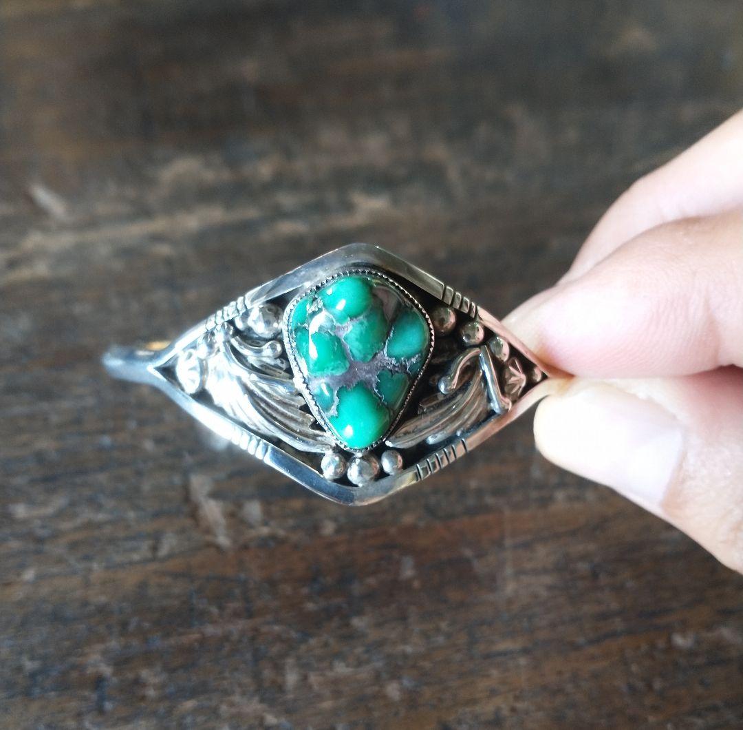 インディアンジュエリー　ターコイズシルバーバングル STERLING 刻印有