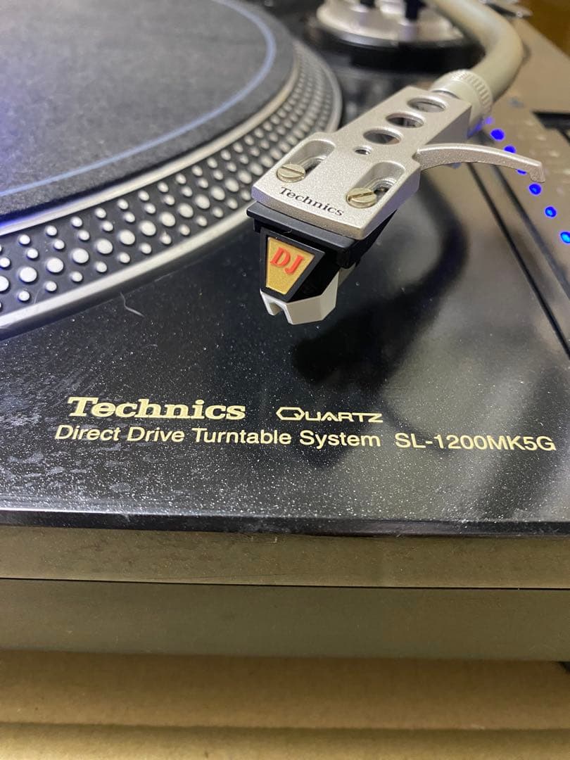 Technics SL-1200 ターンテーブル