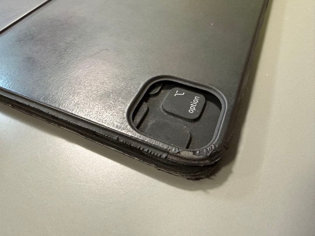 Apple 11インチiPad Pro Smart Keyboard Folio