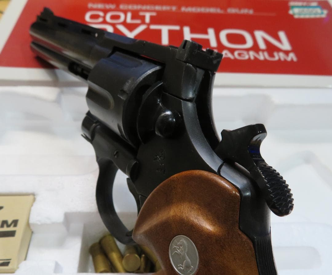 COLT PYTHON .357 MAGNUM モデルガン　寄せ集め