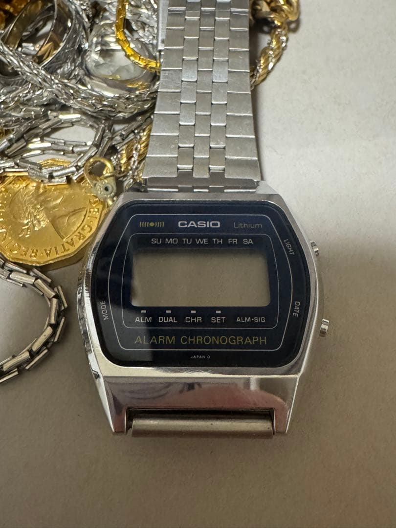 ラ*ン様 遺品整理 アクセサリー 時計