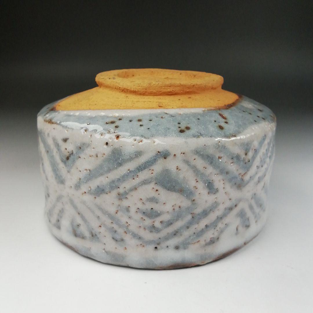 Ｔ５９０　茶碗　『鼡志野』『伊村彰介』『堀内宗完(兼中斎) 箱書』　共箱　茶道具