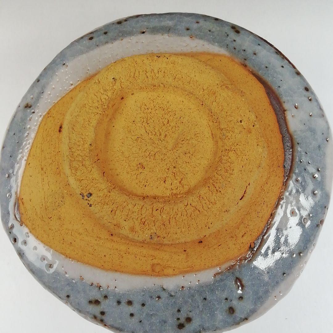 Ｔ５９０　茶碗　『鼡志野』『伊村彰介』『堀内宗完(兼中斎) 箱書』　共箱　茶道具