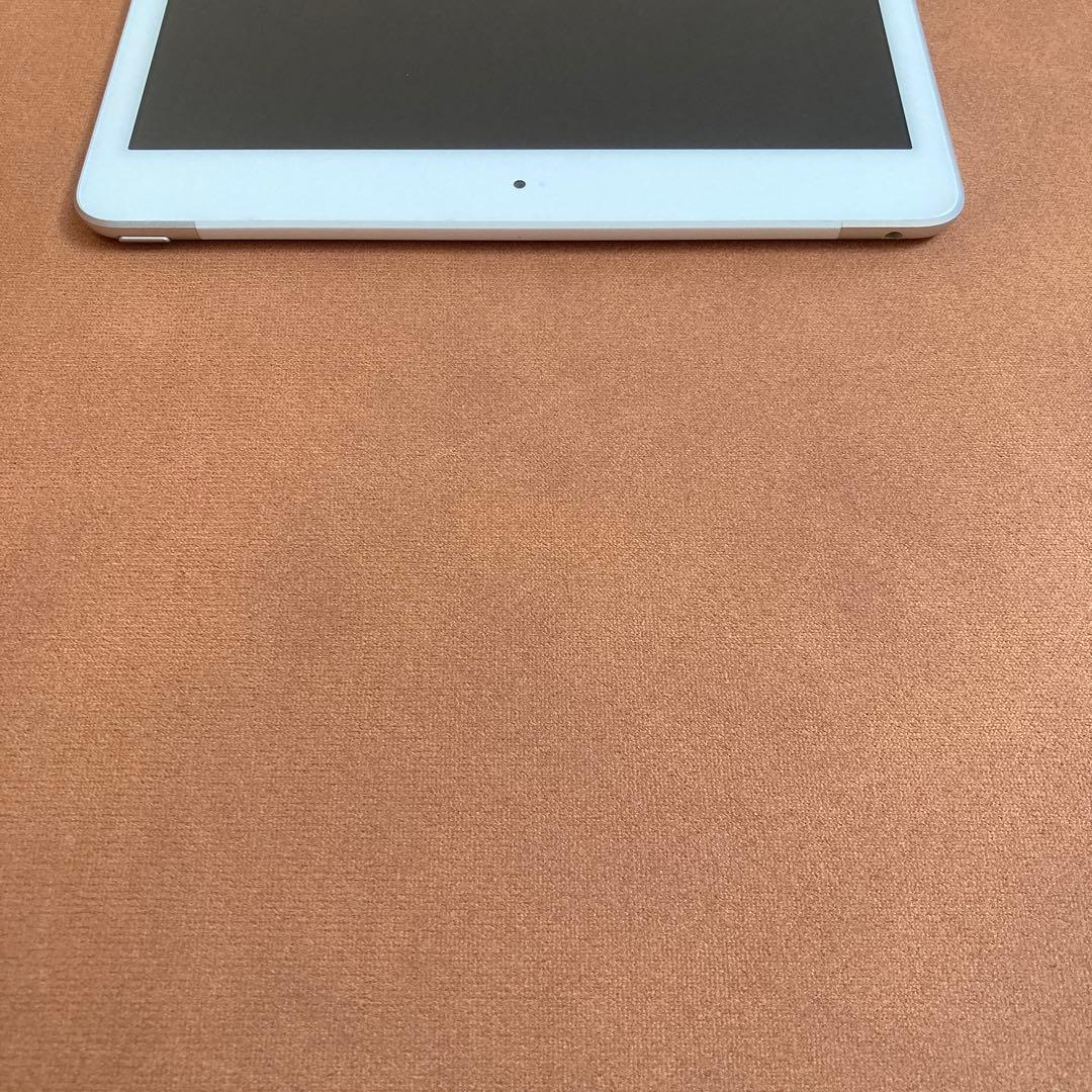 547【早い者勝ち】iPad8 第8世代 32GB SIMフリー☆