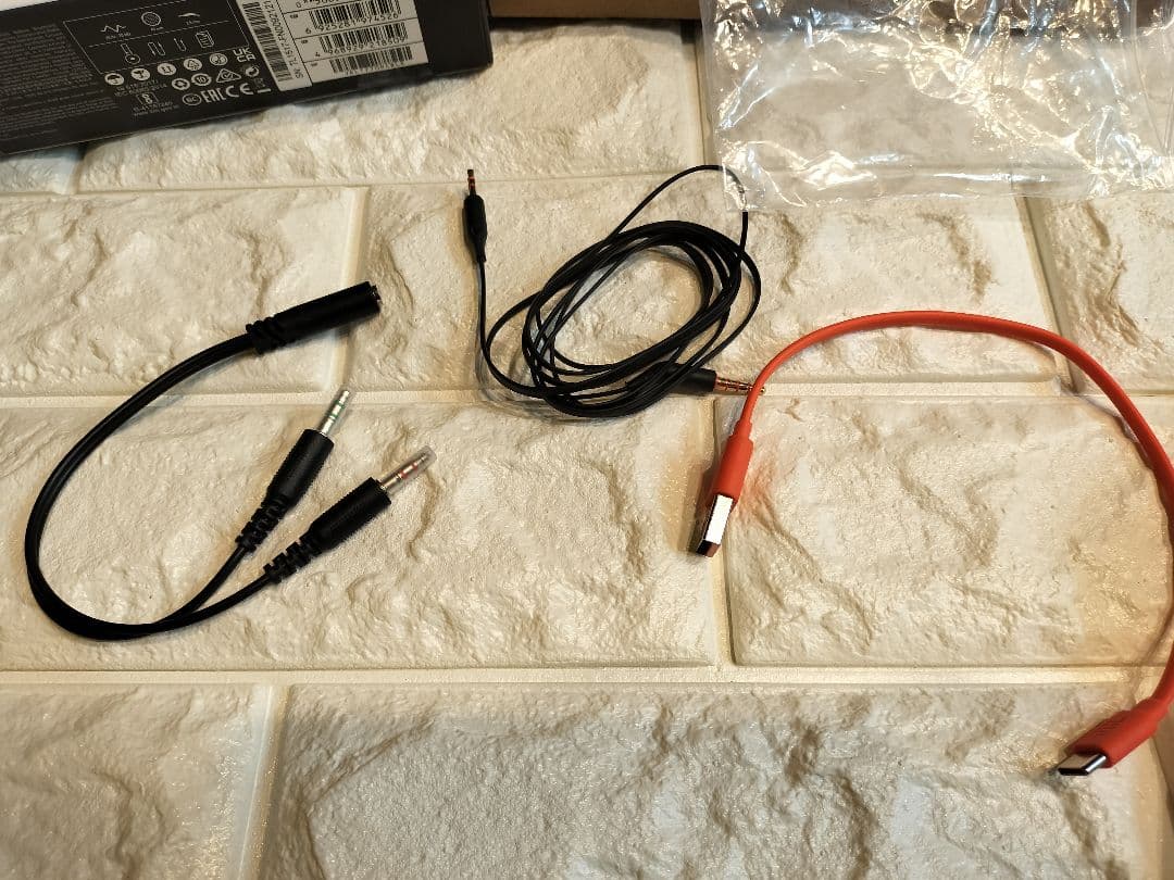 JBL TUNE 770 nc ワイヤレスヘッドホン 美品 送料無料