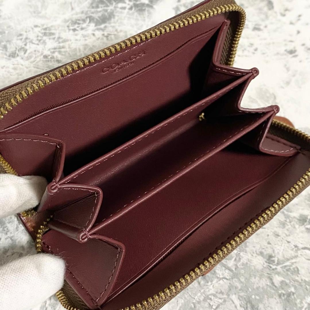 新品未使用 COACH スモール・ジップ アラウンド ケース ウォレット