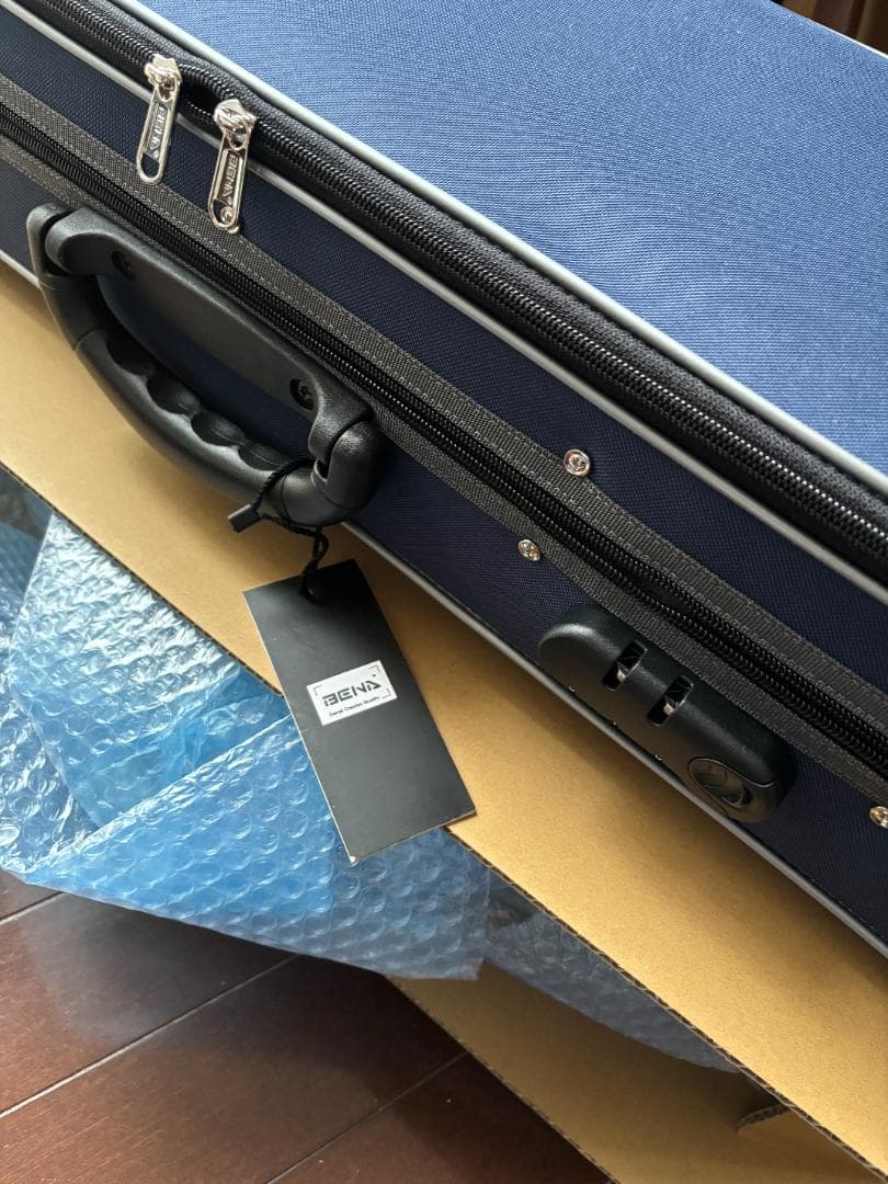 PM900新品軽量 ハイクォリティバイオリンケース　紺、赤選択可能