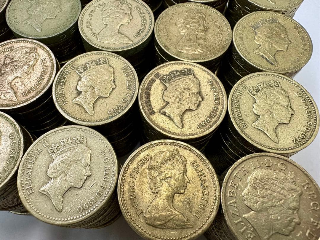 旧硬貨＊イギリスポンド＊200ポンド分