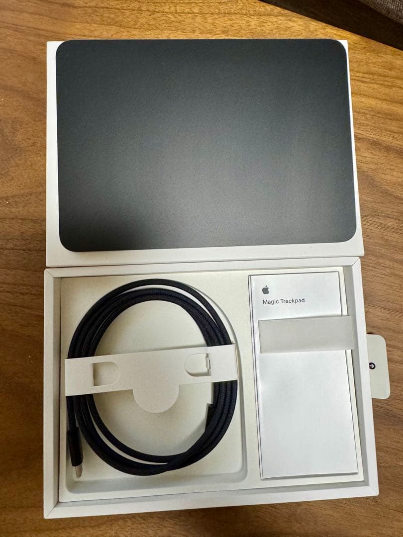 Magic Trackpad3 USB-Cケーブル付き